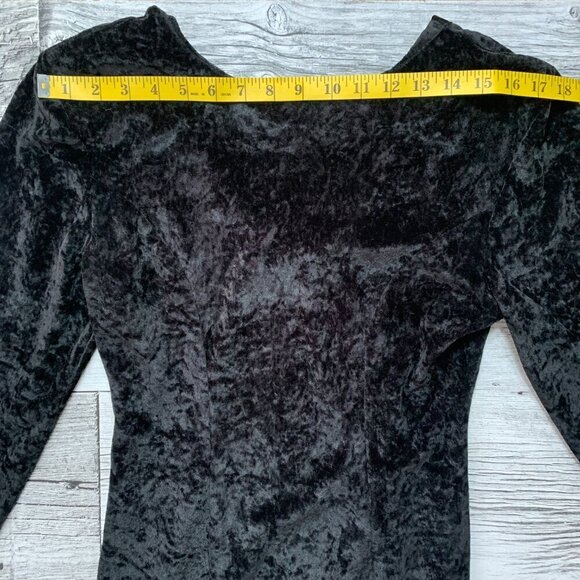 Vintage Black Crushed Velvet Fit and Flare Midi Witchy Dress - Picture 9 of 14